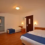 מלון Villamar