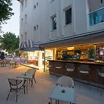 Villamar מלון איסמלר