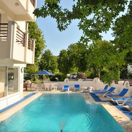 Villamar Otel 2*