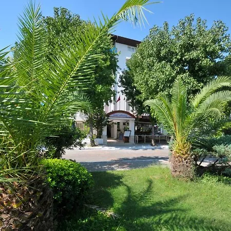 Отель Villamar 2*